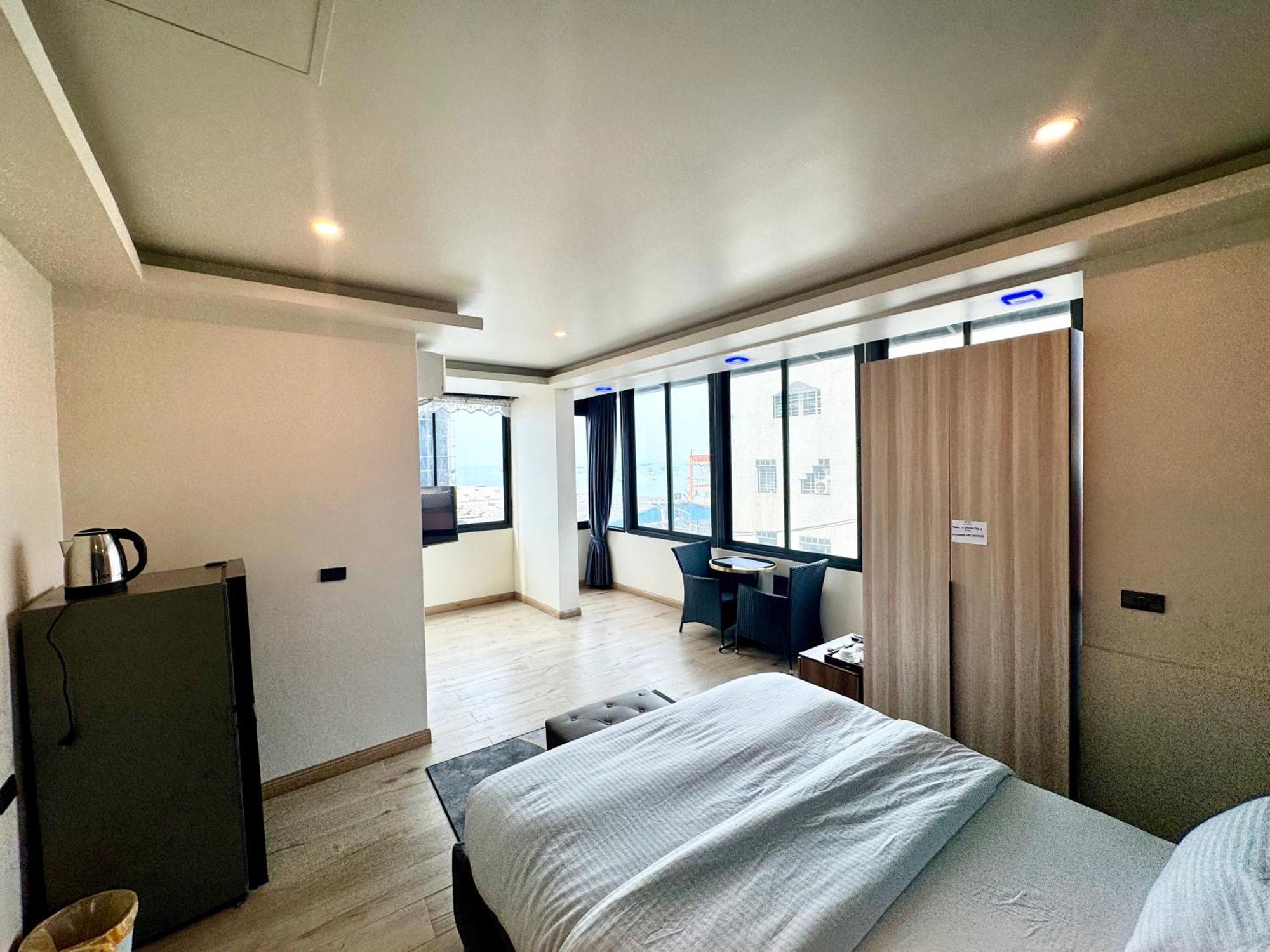 Pumpui Place Патая Екстериор снимка